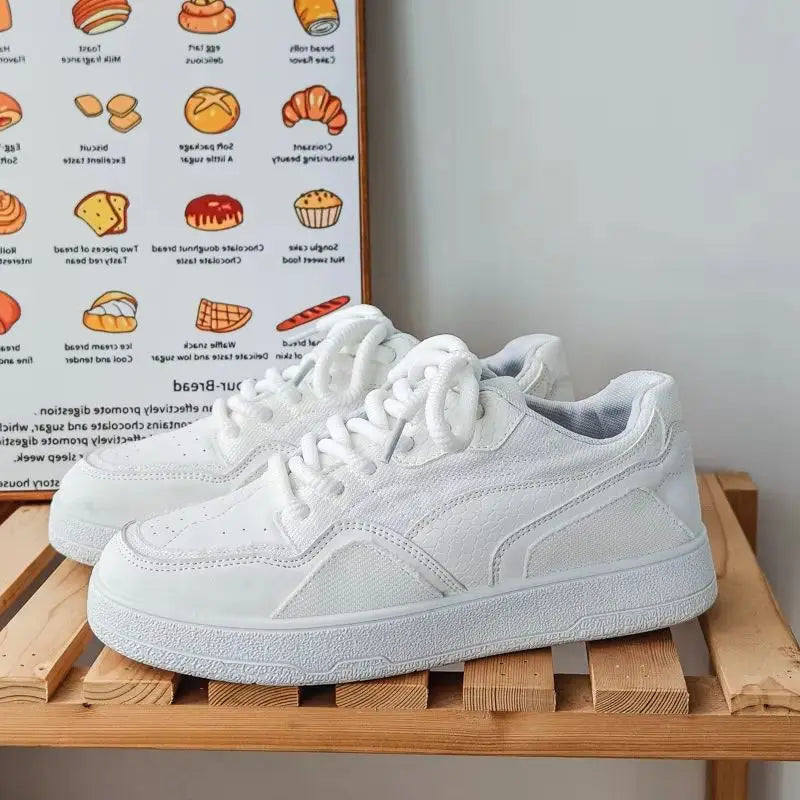 Fashionable and Luxurious New Men Sports Shoes Solid Color Round Toe Flat Spring Flat Bottom Thick Sole Comfortable Sports Shoes