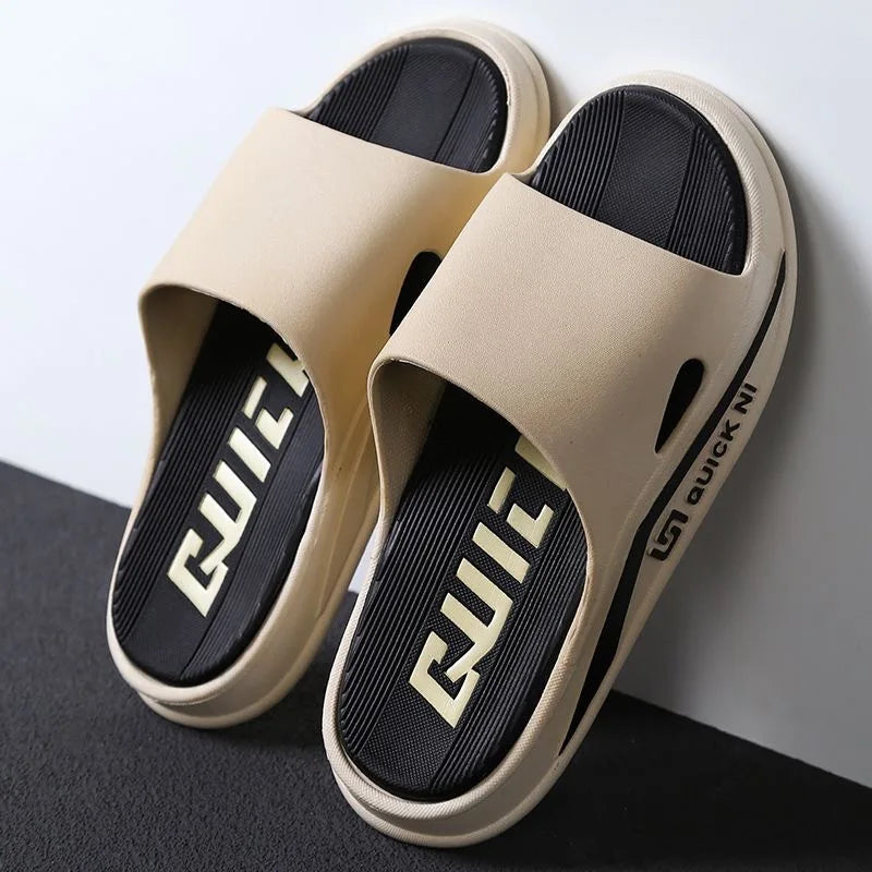Fashion Men Slippers PVC Soft Sole Non-slip Men Flip Flops Outdoor Thick Bottom Beach Sandals Home Bathroom Couples Slippers New