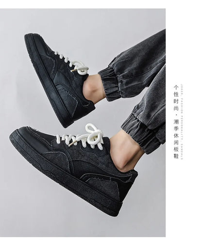 Fashionable and Luxurious New Men Sports Shoes Solid Color Round Toe Flat Spring Flat Bottom Thick Sole Comfortable Sports Shoes