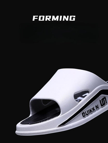 Fashion Men Slippers PVC Soft Sole Non-slip Men Flip Flops Outdoor Thick Bottom Beach Sandals Home Bathroom Couples Slippers New