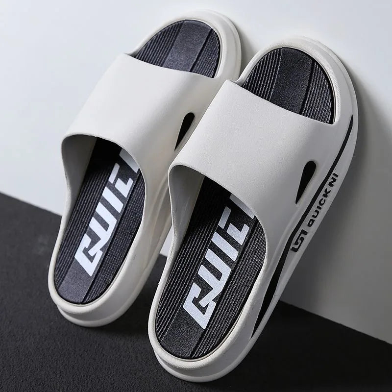 Fashion Men Slippers PVC Soft Sole Non-slip Men Flip Flops Outdoor Thick Bottom Beach Sandals Home Bathroom Couples Slippers New