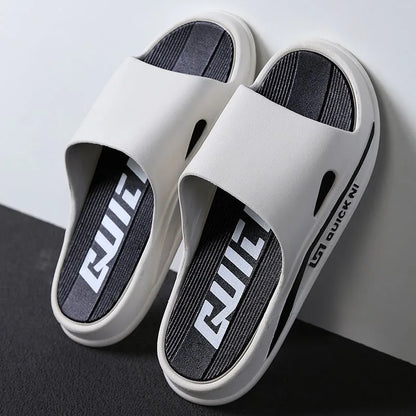 Fashion Men Slippers PVC Soft Sole Non-slip Men Flip Flops Outdoor Thick Bottom Beach Sandals Home Bathroom Couples Slippers New