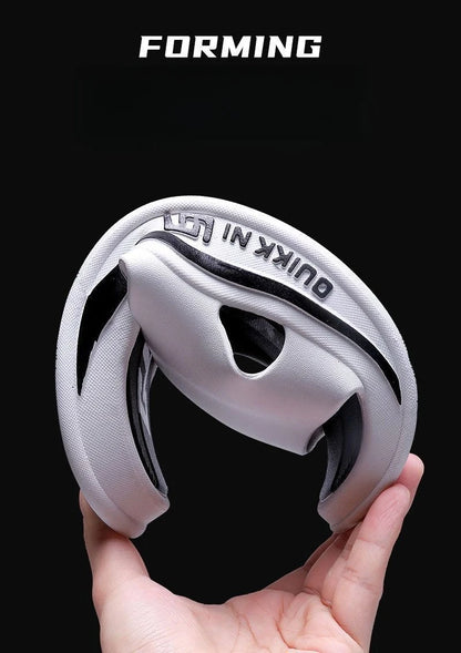 Fashion Men Slippers PVC Soft Sole Non-slip Men Flip Flops Outdoor Thick Bottom Beach Sandals Home Bathroom Couples Slippers New