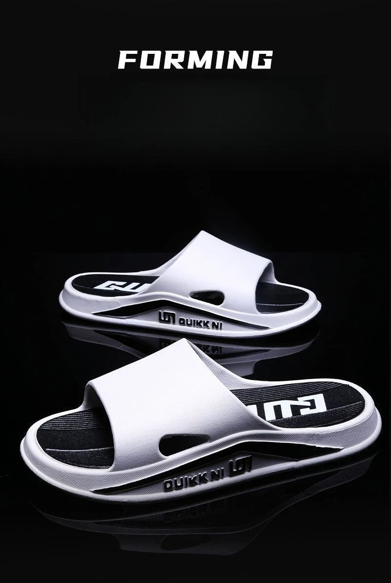 Fashion Men Slippers PVC Soft Sole Non-slip Men Flip Flops Outdoor Thick Bottom Beach Sandals Home Bathroom Couples Slippers New